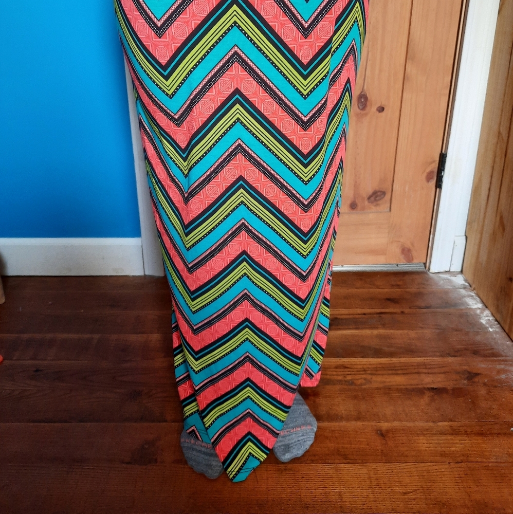 Rue 21 maxi zigzag printed skirt